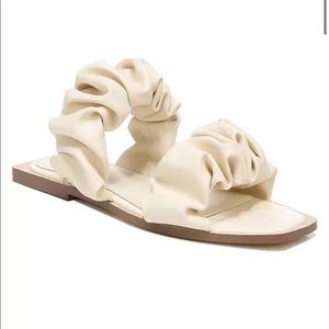 Circus by Sam Edelman Slip On Faux Leather Sandal Ruched Band Cream Size 9.5